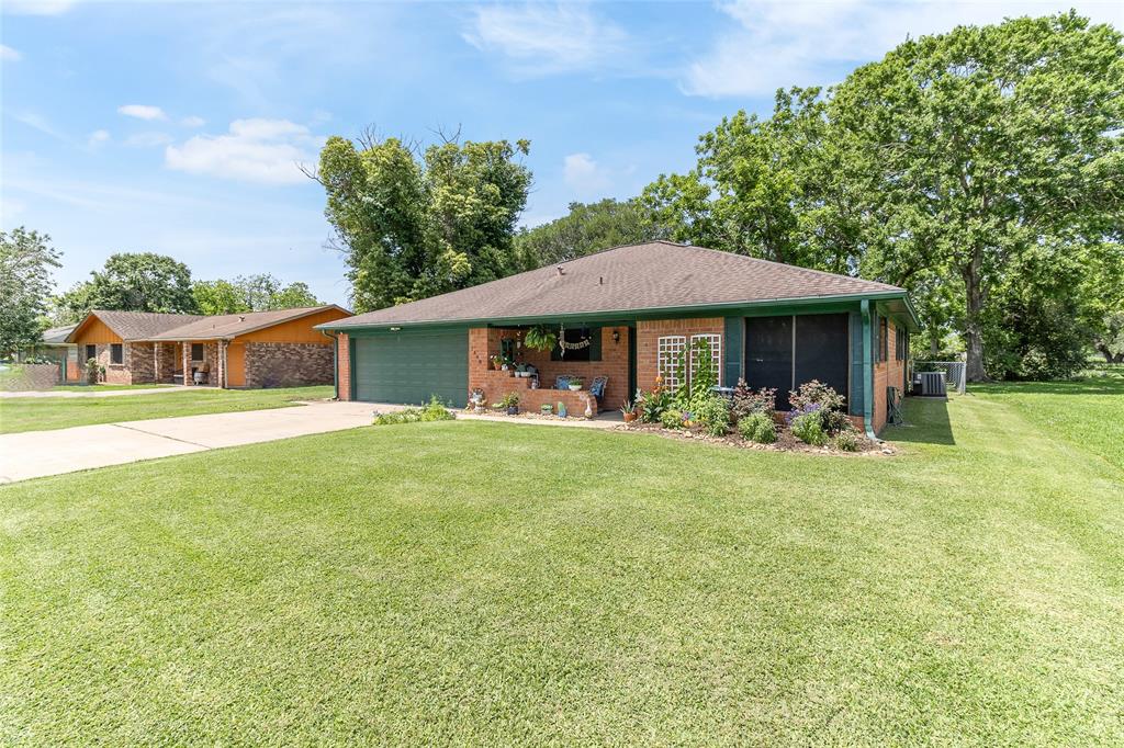 1448 Camellia Drive, Sweeny, Texas image 27