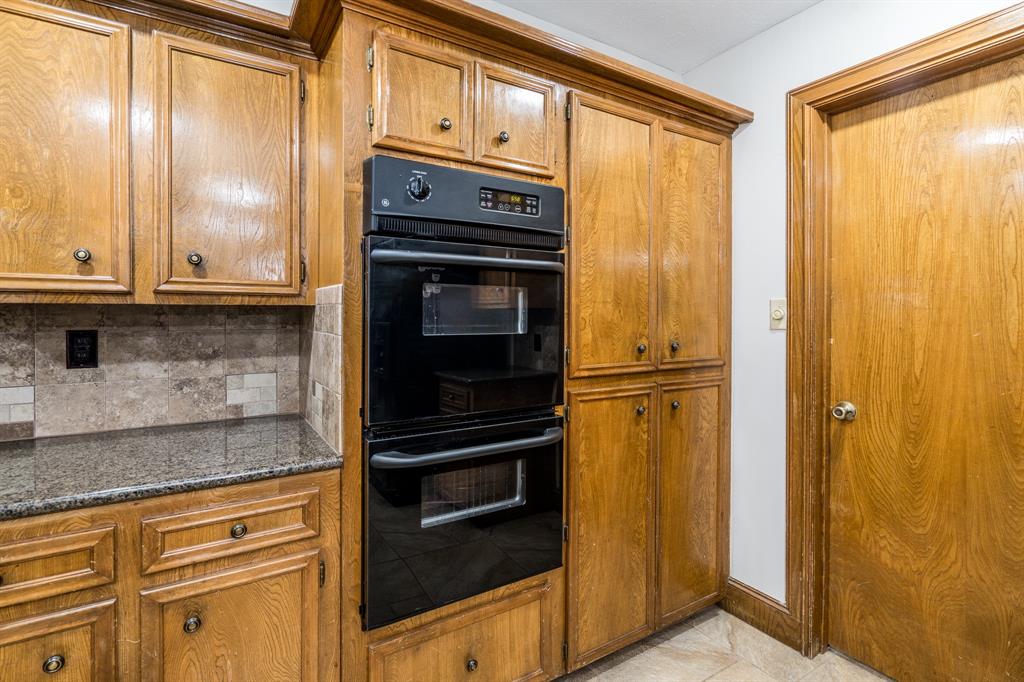 18107 W Cypress Hill Circle, Cypress, Texas image 17
