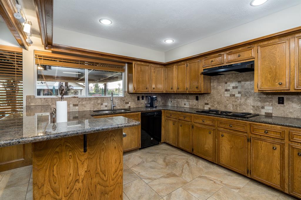18107 W Cypress Hill Circle, Cypress, Texas image 14