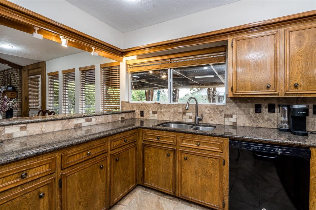 18107 W Cypress Hill Circle, Cypress, Texas image 15