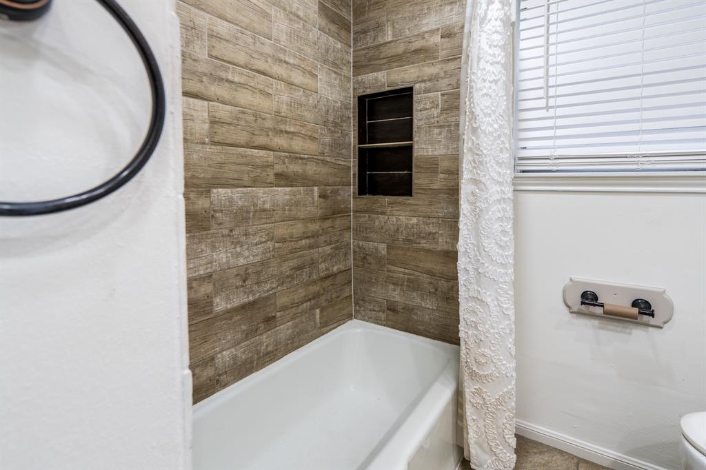 18107 W Cypress Hill Circle, Cypress, Texas image 22