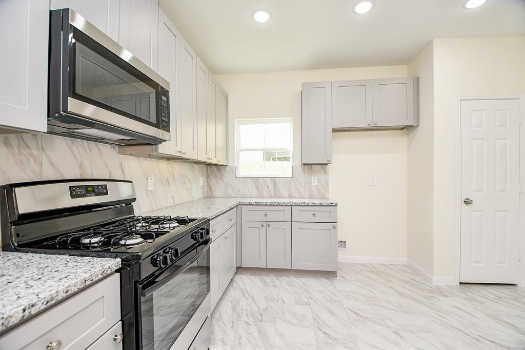 2803 Bowlin Leaf Lane, Houston, Texas image 15