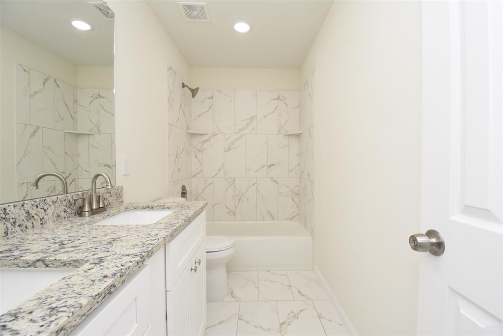2803 Bowlin Leaf Lane, Houston, Texas image 24