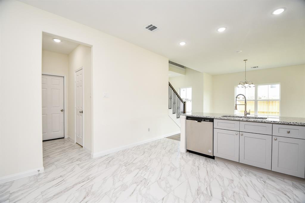 2803 Bowlin Leaf Lane, Houston, Texas image 13