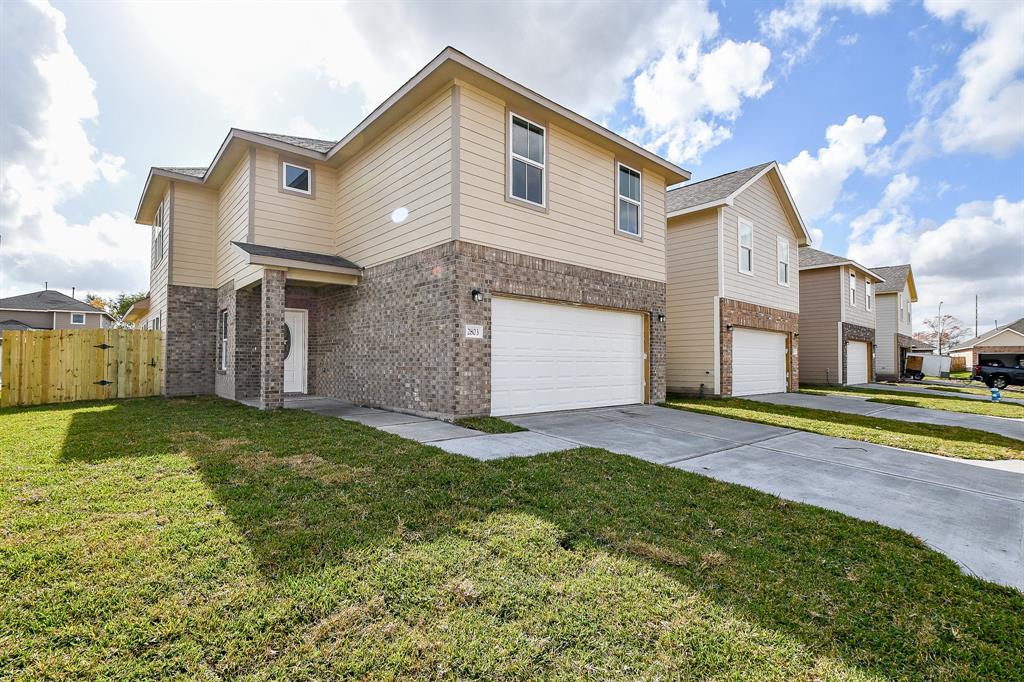 2803 Bowlin Leaf Lane, Houston, Texas image 2