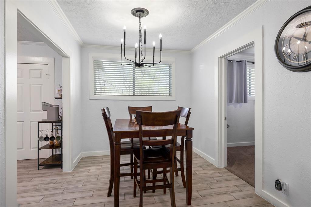 206 Murray Street, Conroe, Texas image 17