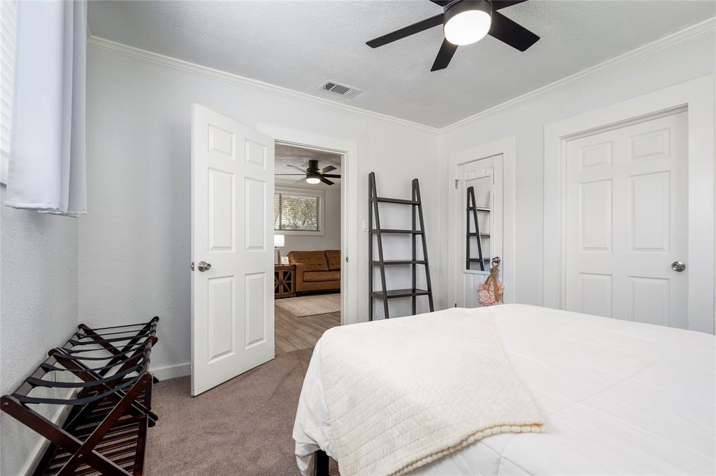 206 Murray Street, Conroe, Texas image 12