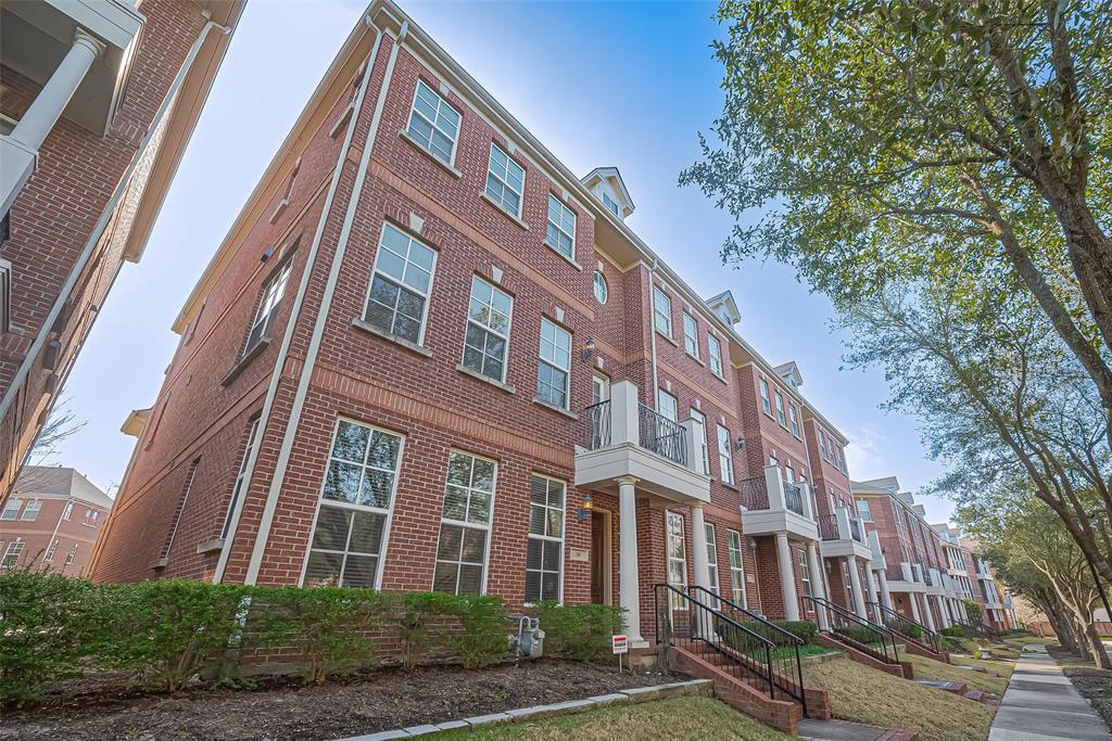 38 Islewood Boulevard