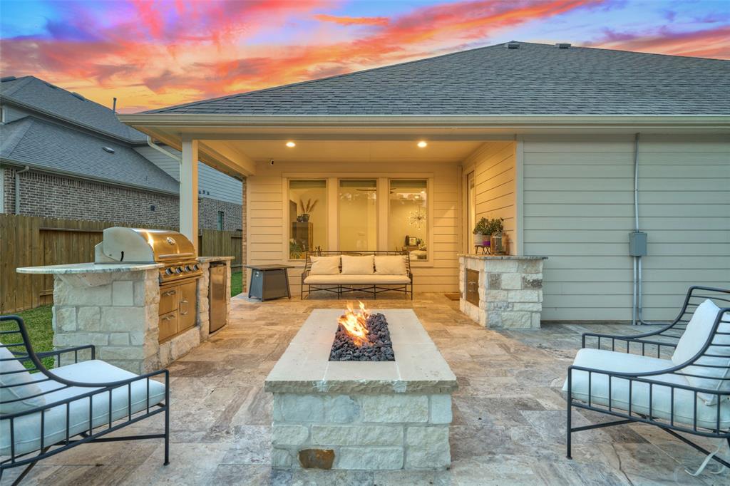 20159 Clear Ridge Lane, Montgomery, Texas image 3