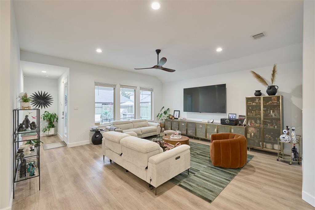 20159 Clear Ridge Lane, Montgomery, Texas image 18