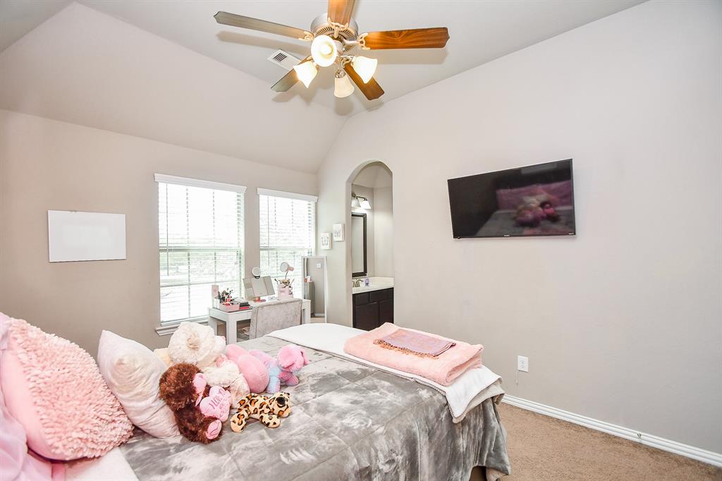 5302 Handbrook Drive, Houston, Texas image 19