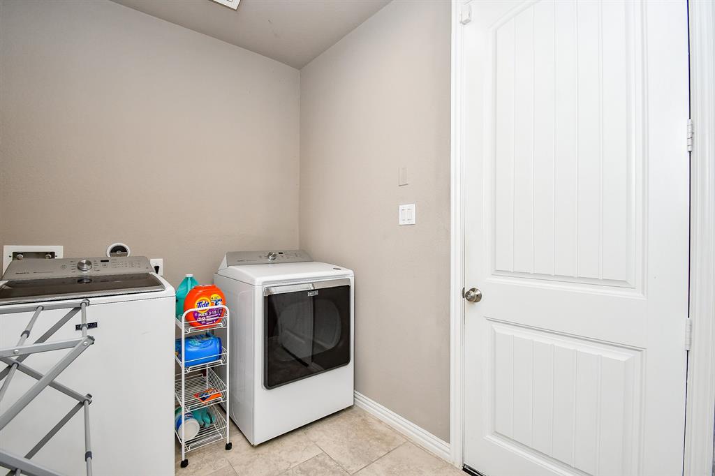 5302 Handbrook Drive, Houston, Texas image 32