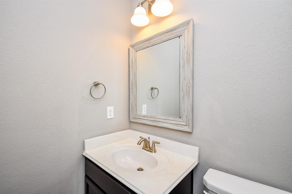 5302 Handbrook Drive, Houston, Texas image 31