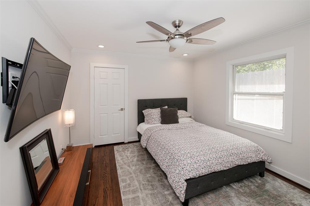 1403 Chantilly Lane, Houston, Texas image 13