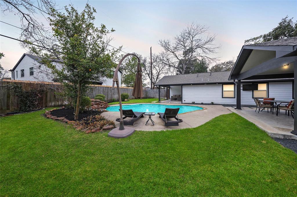 1403 Chantilly Lane, Houston, Texas image 31