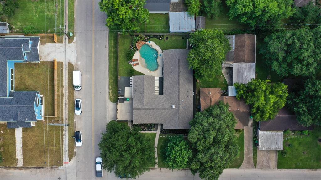 1403 Chantilly Lane, Houston, Texas image 40