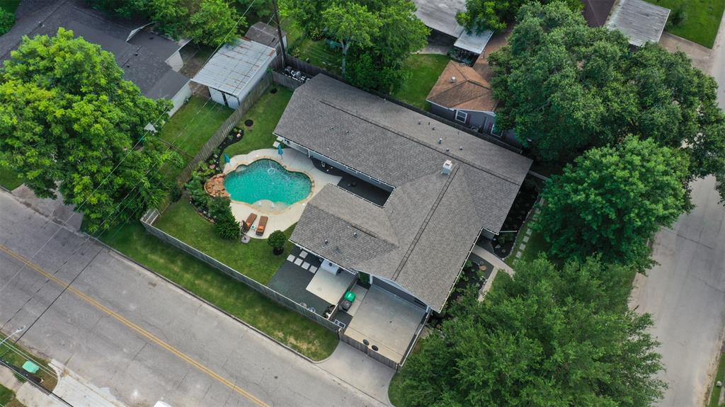 1403 Chantilly Lane, Houston, Texas image 39