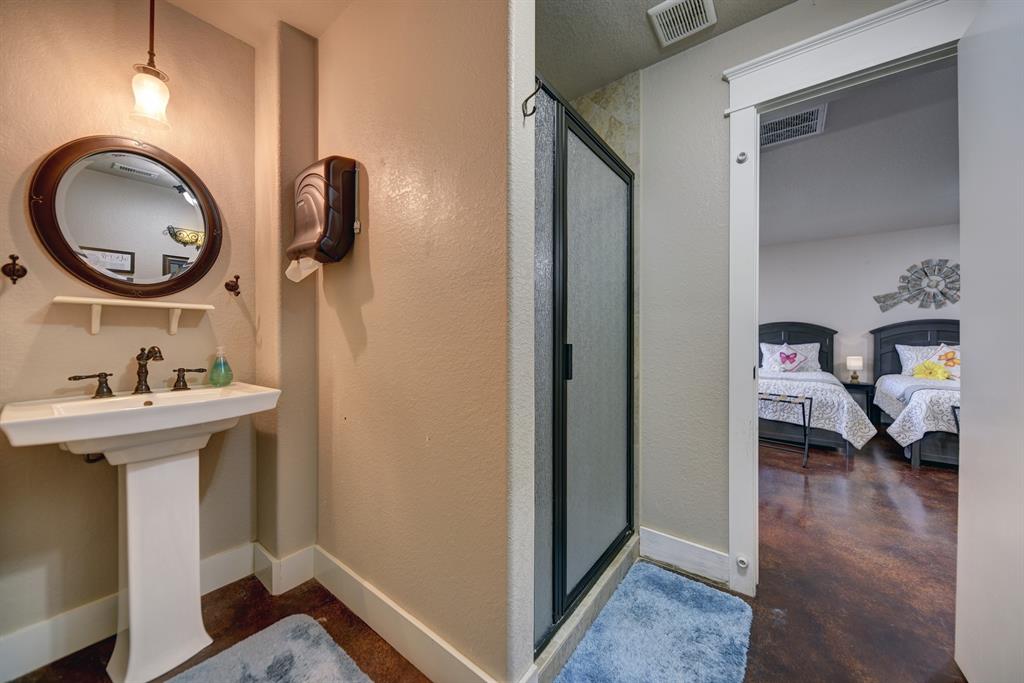 2645 Kallus Road, La Grange, Texas image 23