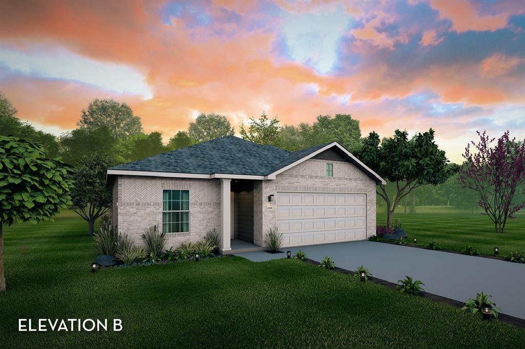 1731 Warm Breeze Drive, Angleton, Texas image 1