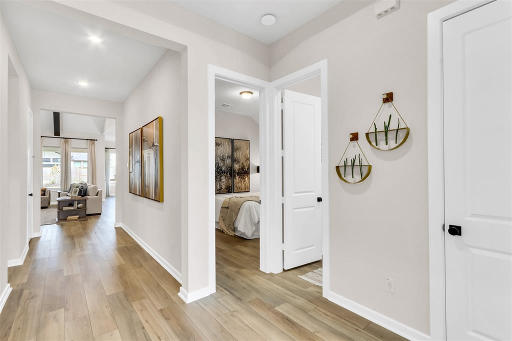 5315 Majestic Court, Manvel, Texas image 3