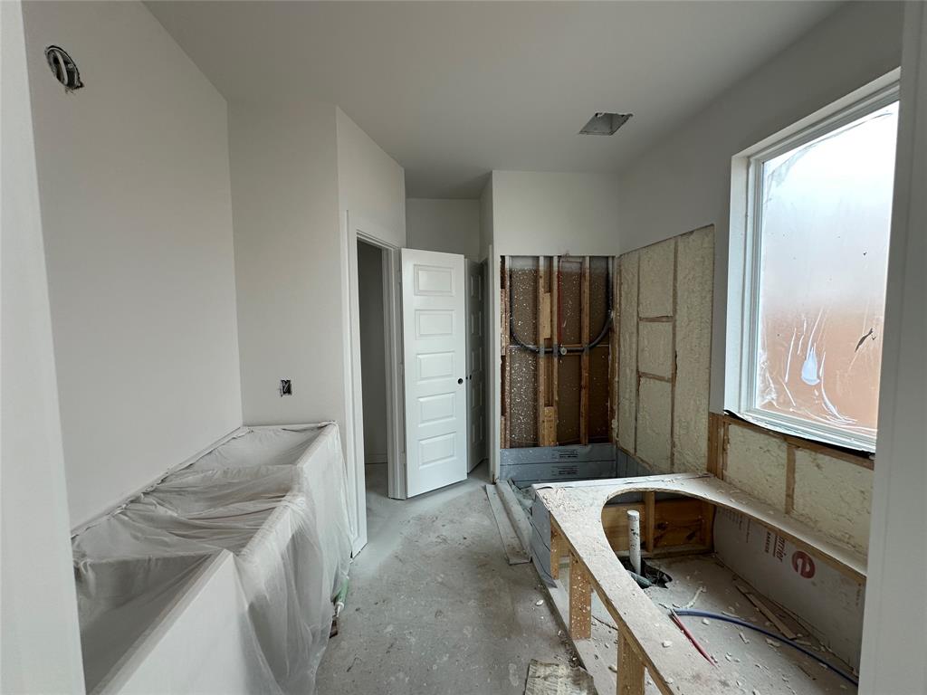 1339 Watermont Drive, Missouri City, Texas image 8