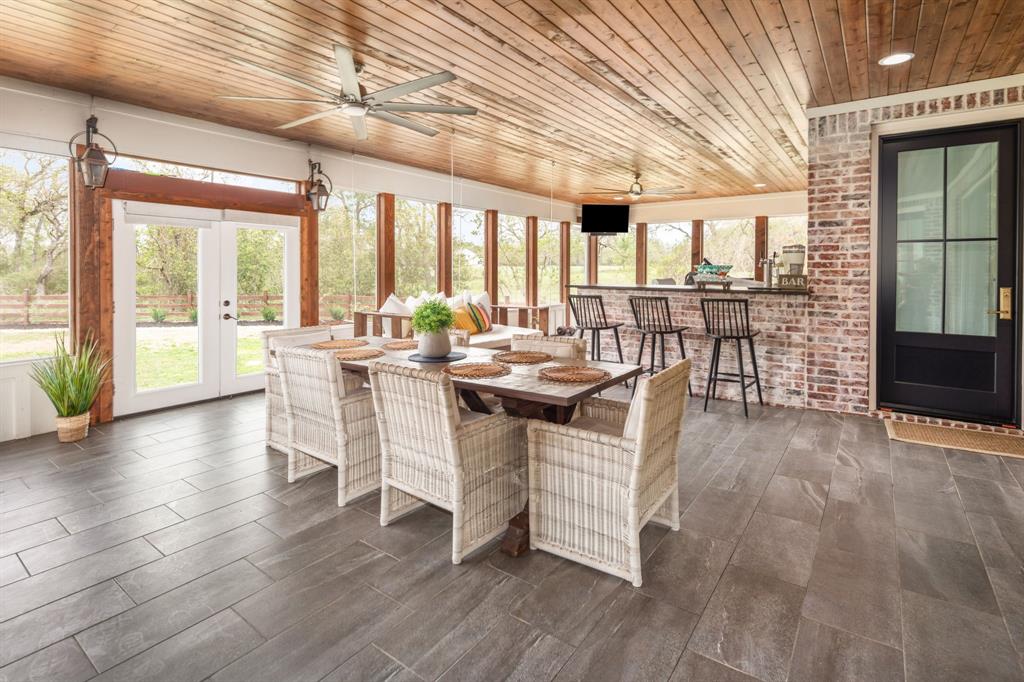 4920 Stony Brook, College Station, Texas image 1
