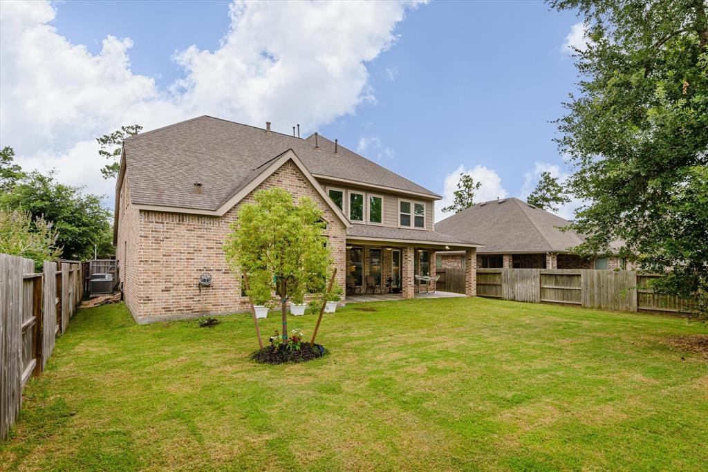 16815 Bornish Hill Court, Humble, Texas image 40