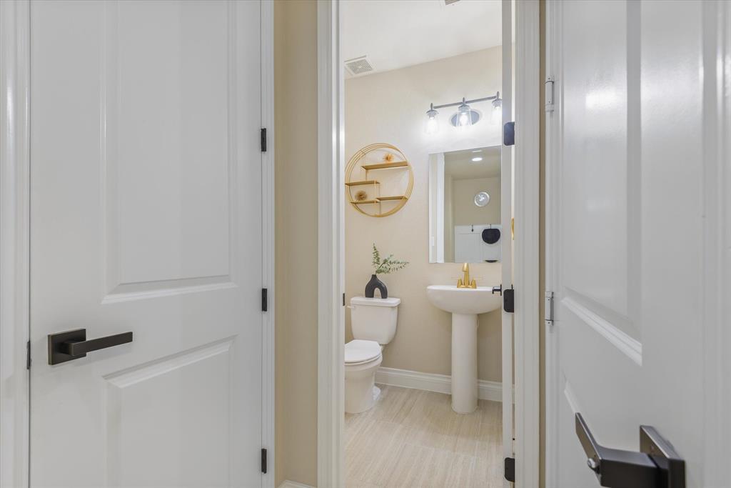 16815 Bornish Hill Court, Humble, Texas image 25