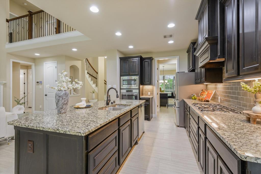 16815 Bornish Hill Court, Humble, Texas image 15