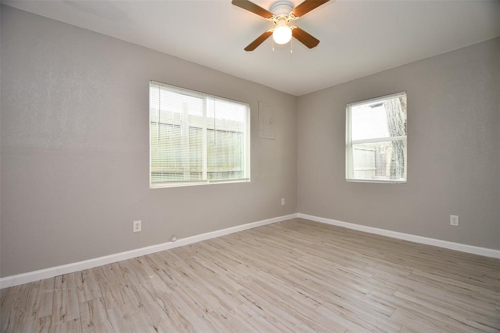4414 6th Street, Bacliff, Texas image 16