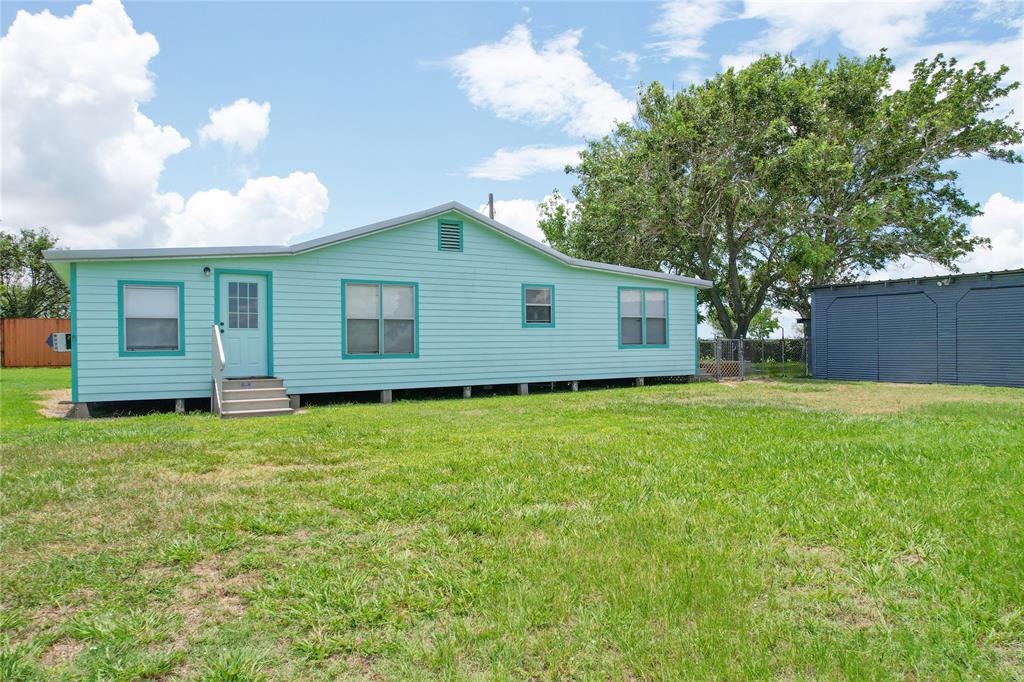 44 Milwaukee Avenue, Port Lavaca, Texas image 2