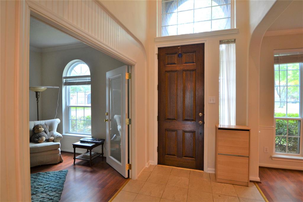 12110 LAUREL Court
