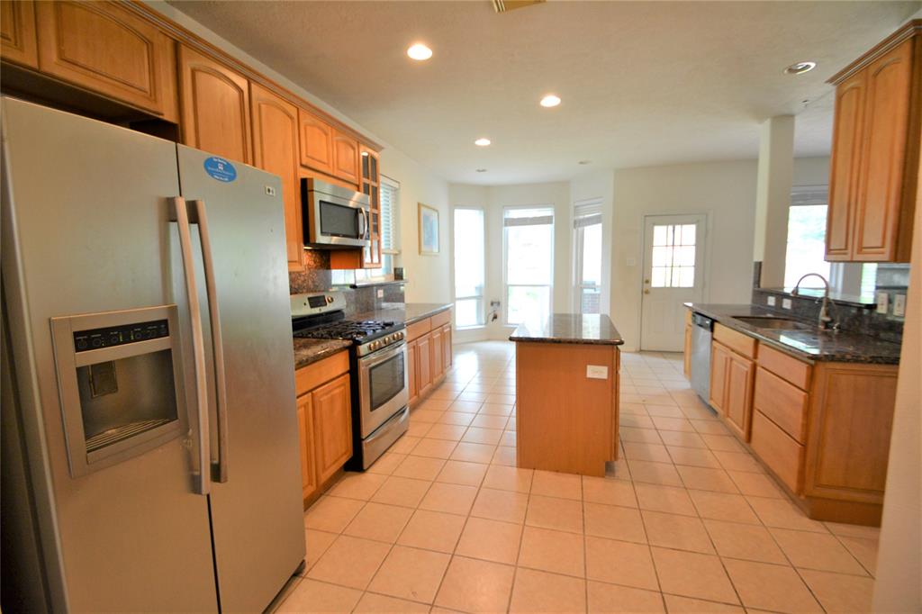 12110 Laurel Court, Stafford, Texas image 34