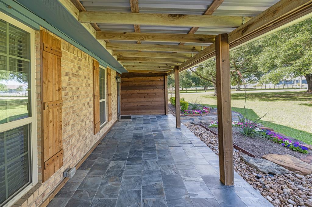 406 County Road 612
