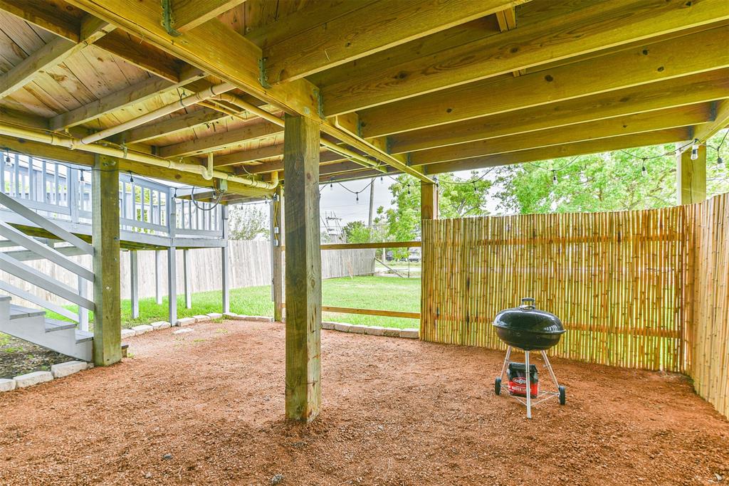 1004 20th Street, Dickinson, Texas image 15
