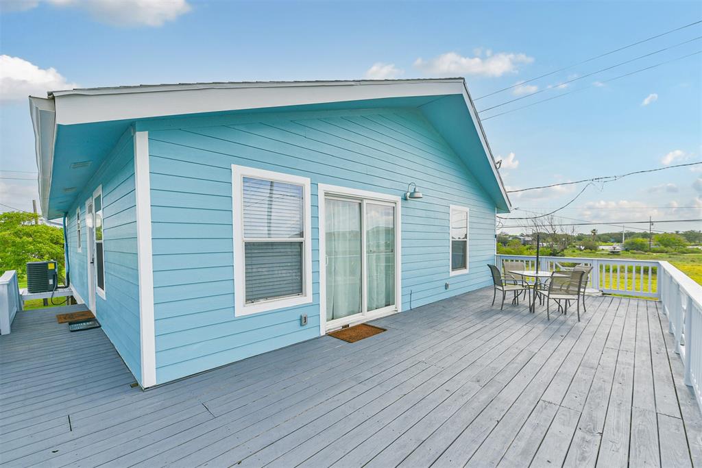 1004 20th Street, Dickinson, Texas image 9