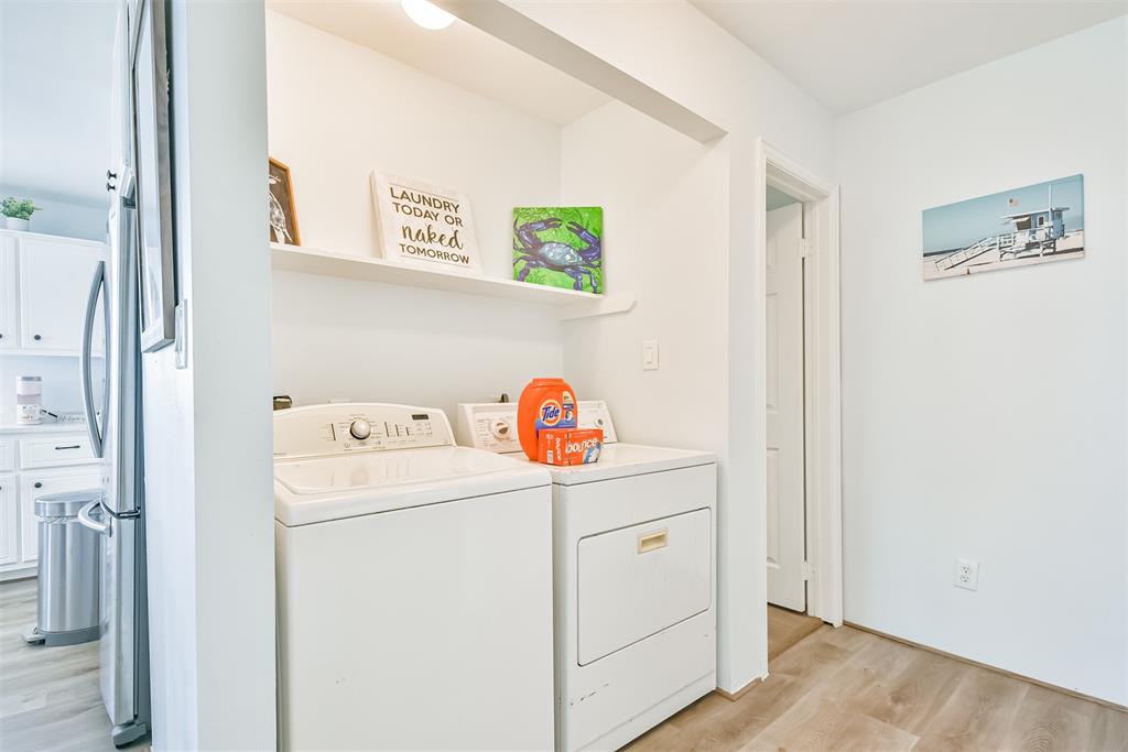 1004 20th Street, Dickinson, Texas image 37