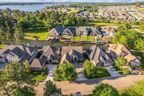 A home in Conroe