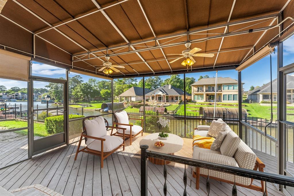 6075 Longmire Trail