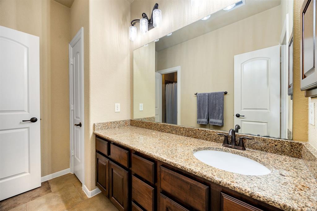 4711 Mesquite Meadow Lane, Katy, Texas image 32