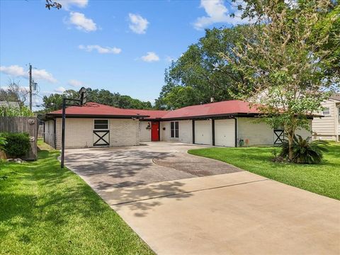 A home in Seabrook