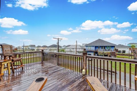 A home in Crystal Beach