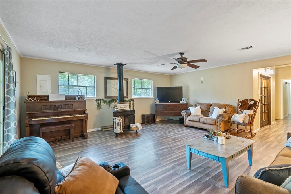 549 County Road 3663, Splendora, Texas image 7