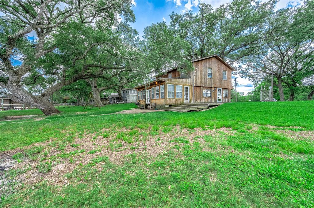 875 Private Road 652, Sargent, Texas image 16