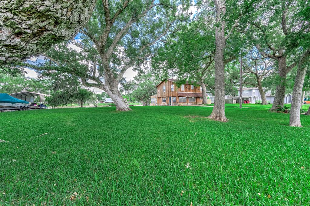 875 Private Road 652, Sargent, Texas image 19