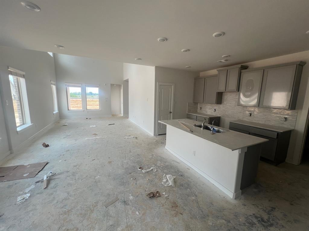 332 Gambels Quail Road, Waller, Texas image 4