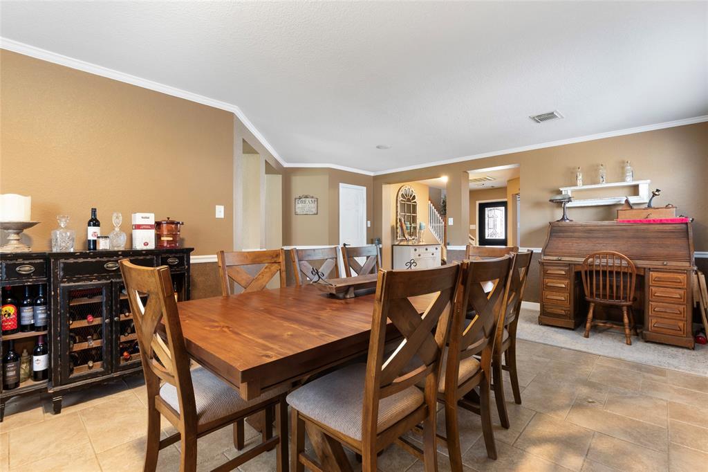3803 Shiloh Park Court, Friendswood, Texas image 9