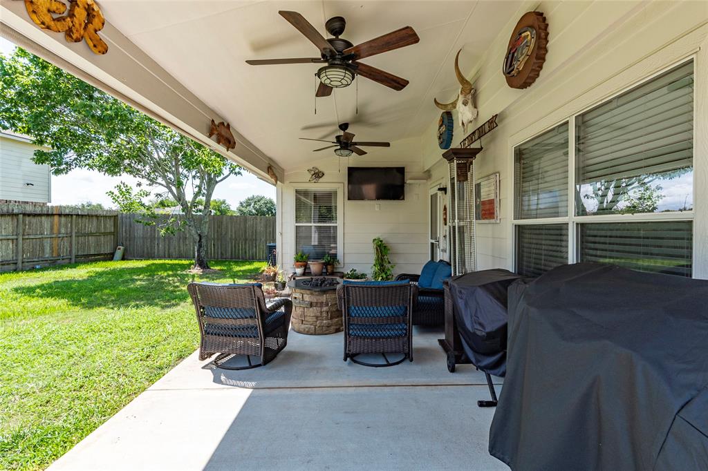 3803 Shiloh Park Court, Friendswood, Texas image 27