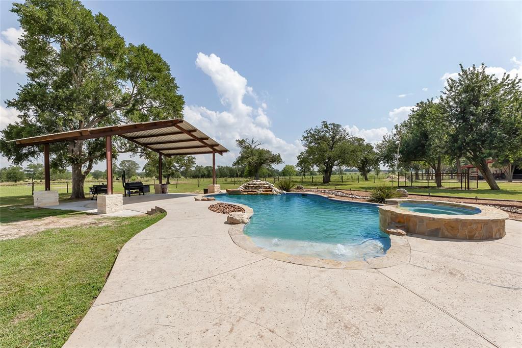 8978 Farm To Market 3090 Road, Anderson, Texas image 33