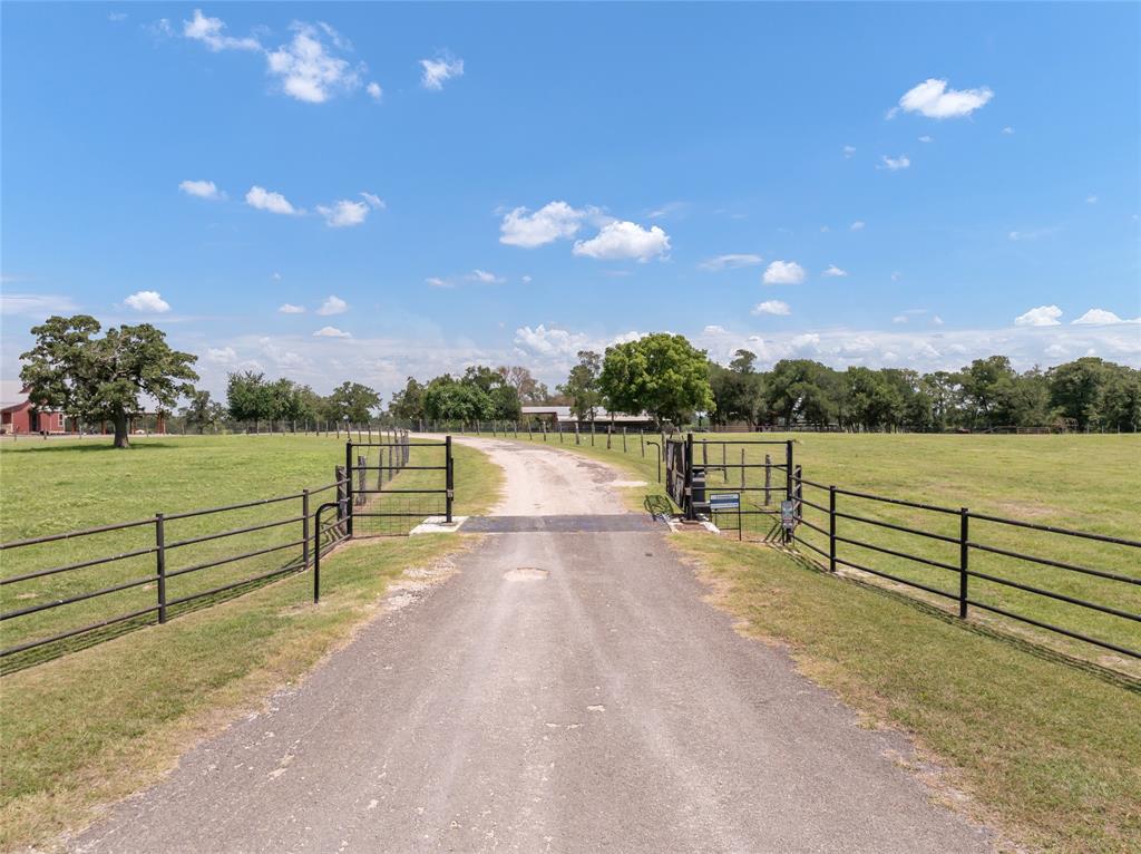 8978 Farm To Market 3090 Road, Anderson, Texas image 2